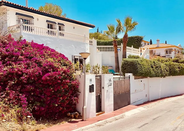 Super Exclusive Independent Bungalow